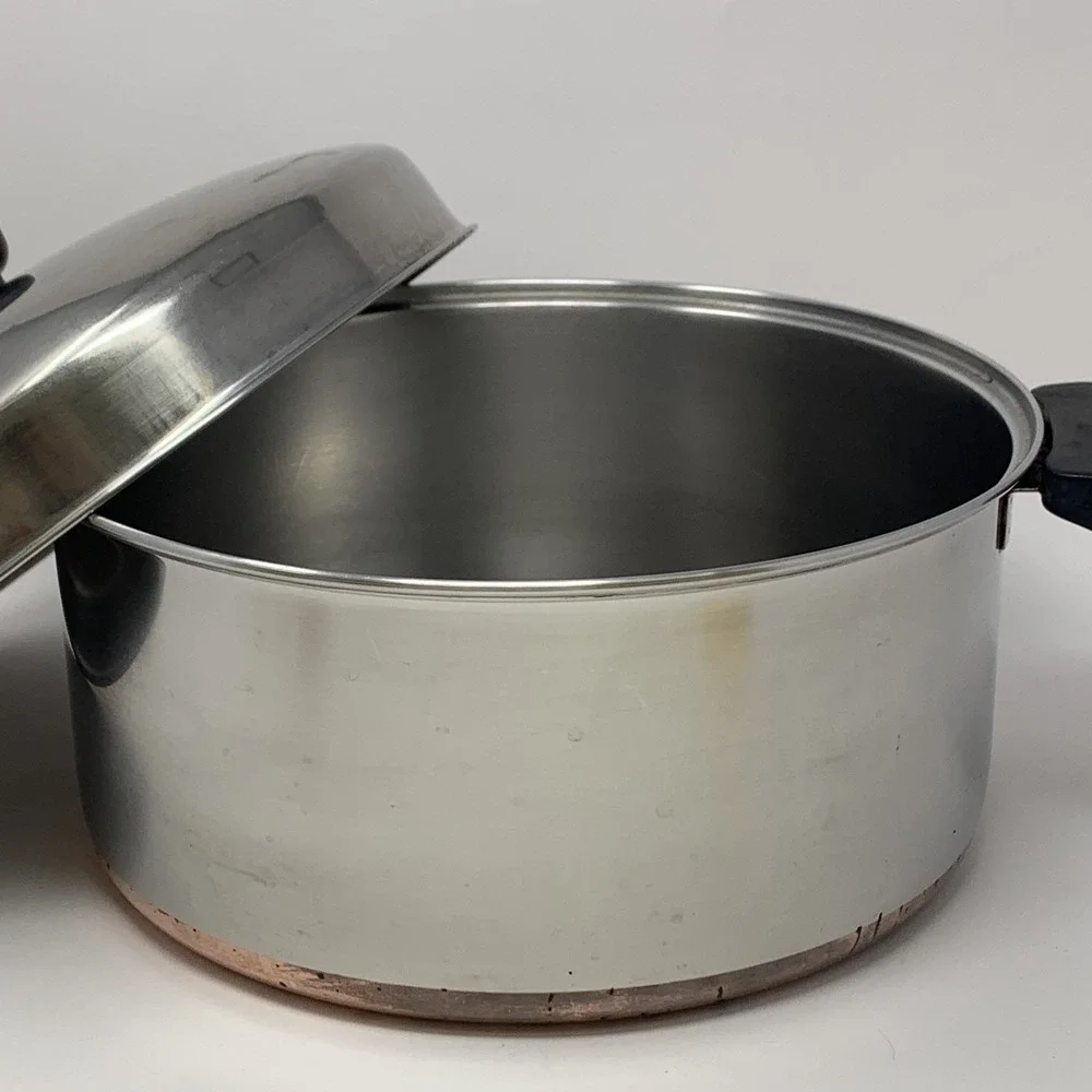 Pre 1968 Revere Ware 1801 Copper Bottom 6 Quart Stock Pot/ Dutch Oven w Dome Lid